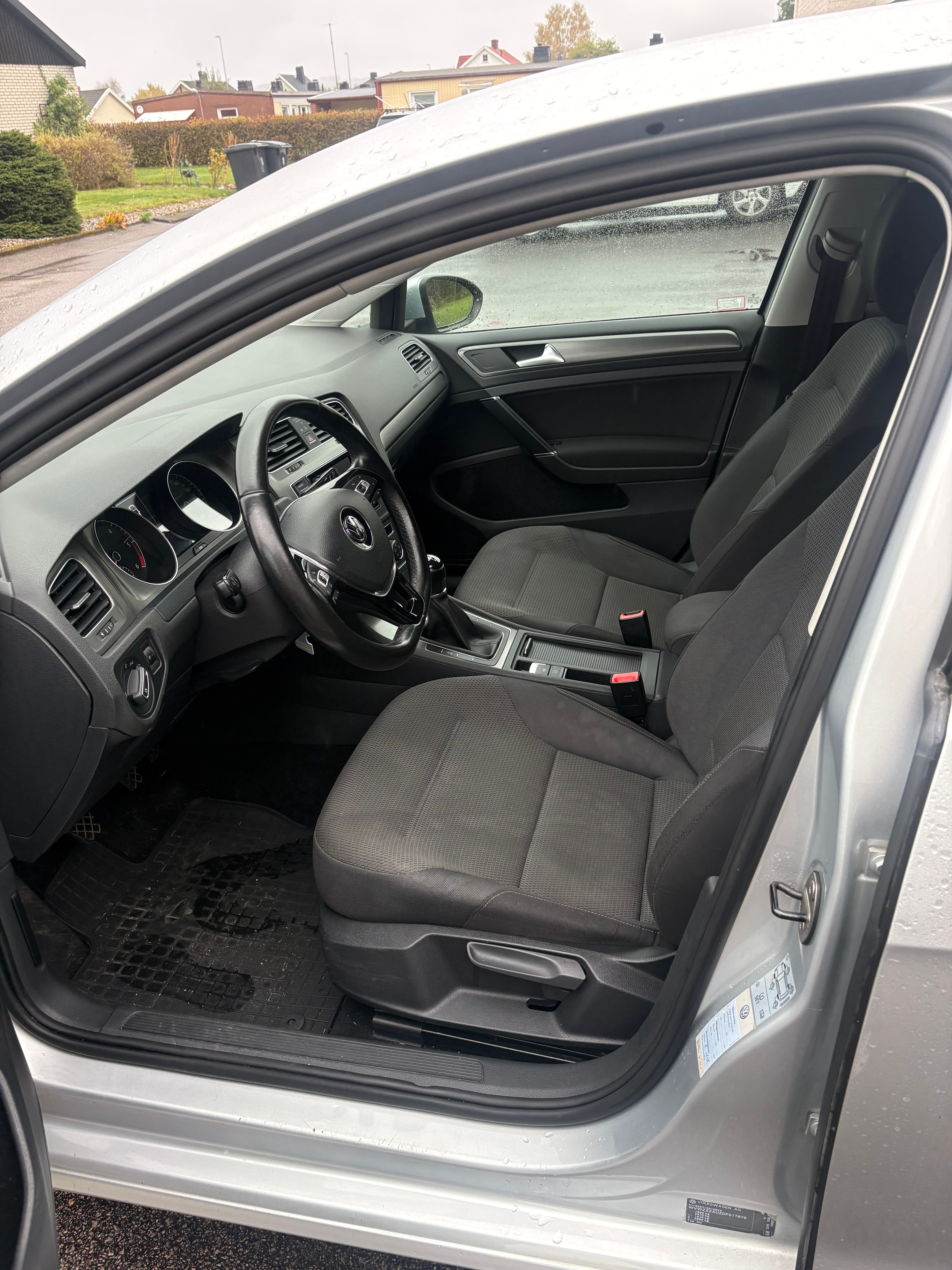 Volkswagen Golf 1.6 TDI 2013, bild 4/9