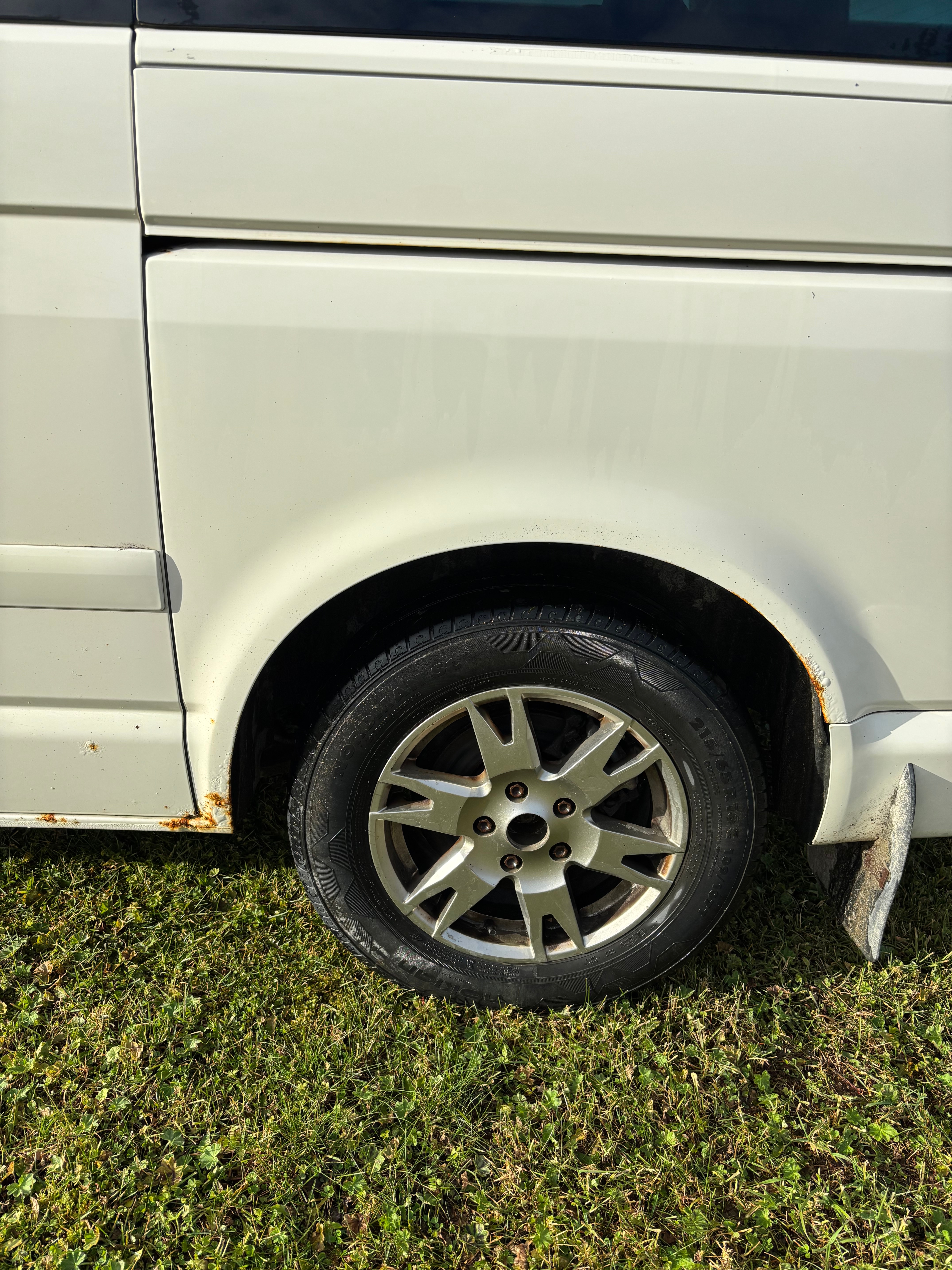Volkswagen Multivan 2.5 TDI DPF 2008, bild 4/10