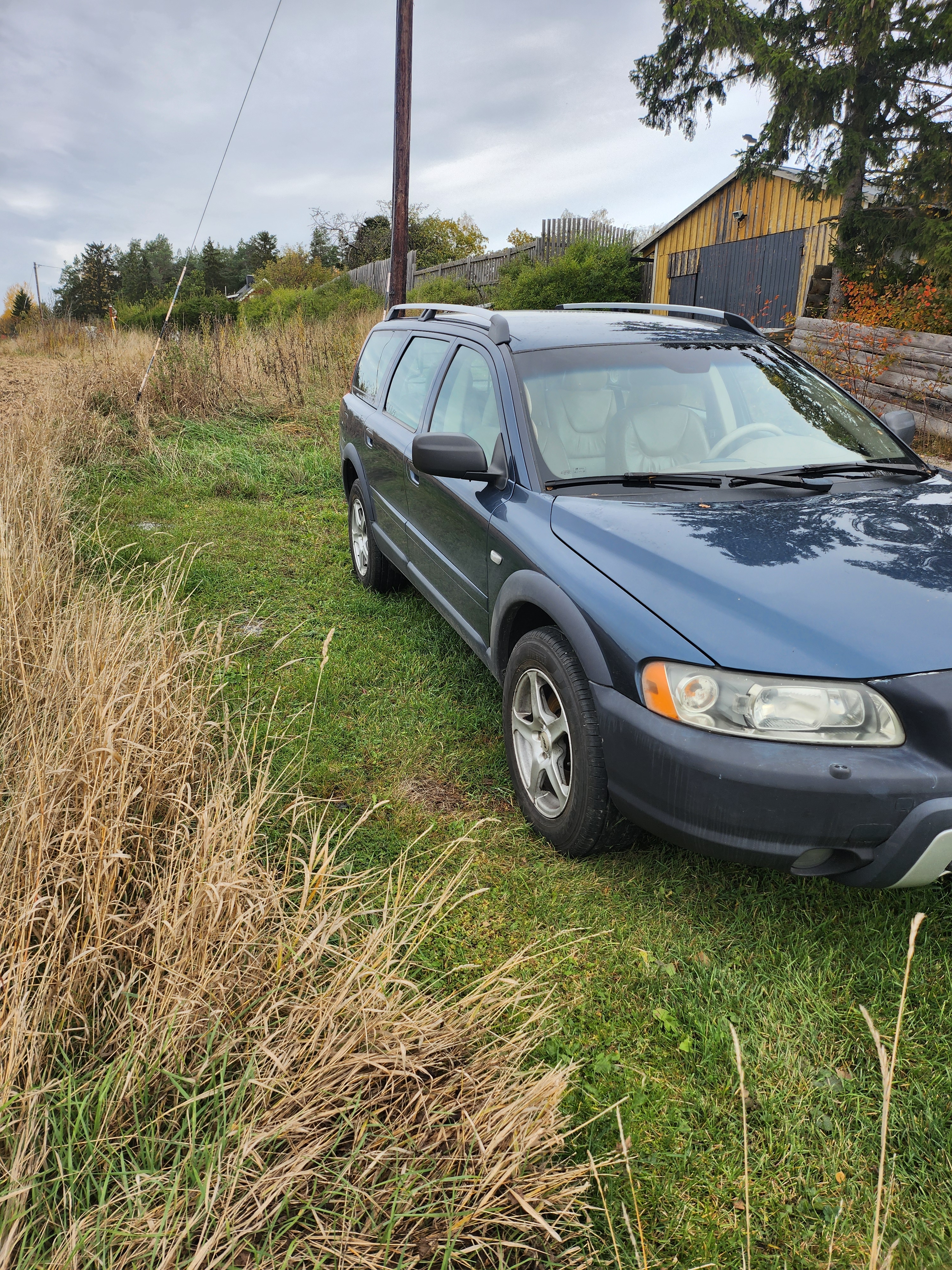 Volvo XC70 2.5T 2005, bild 2/6