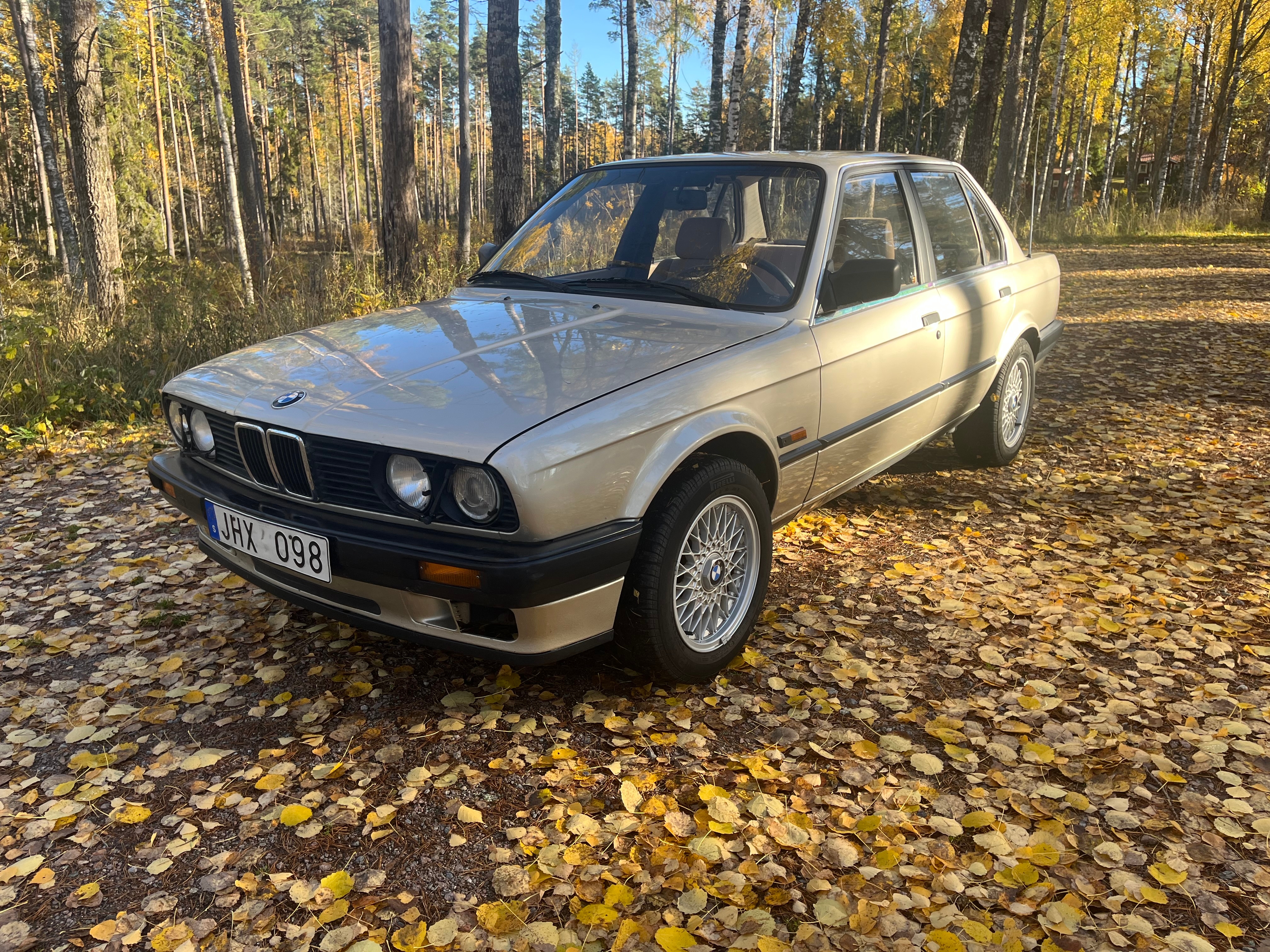 BMW 320i