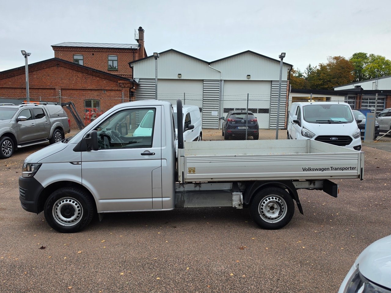 Volkswagen Transporter 2.0 TDI SCR 2018, bild 2/10