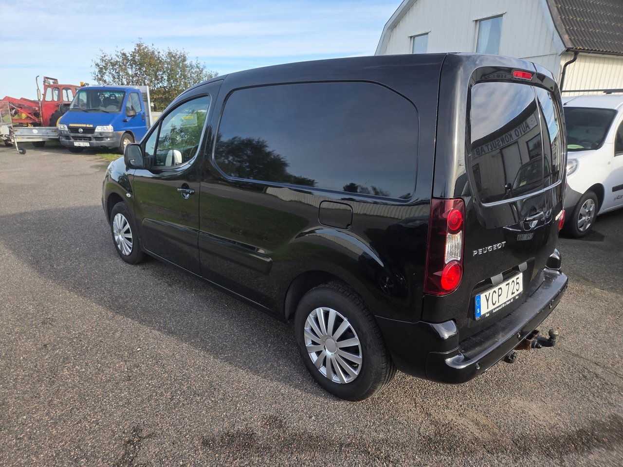 Peugeot Partner BlueHDi 100 2016, kuva 4/6