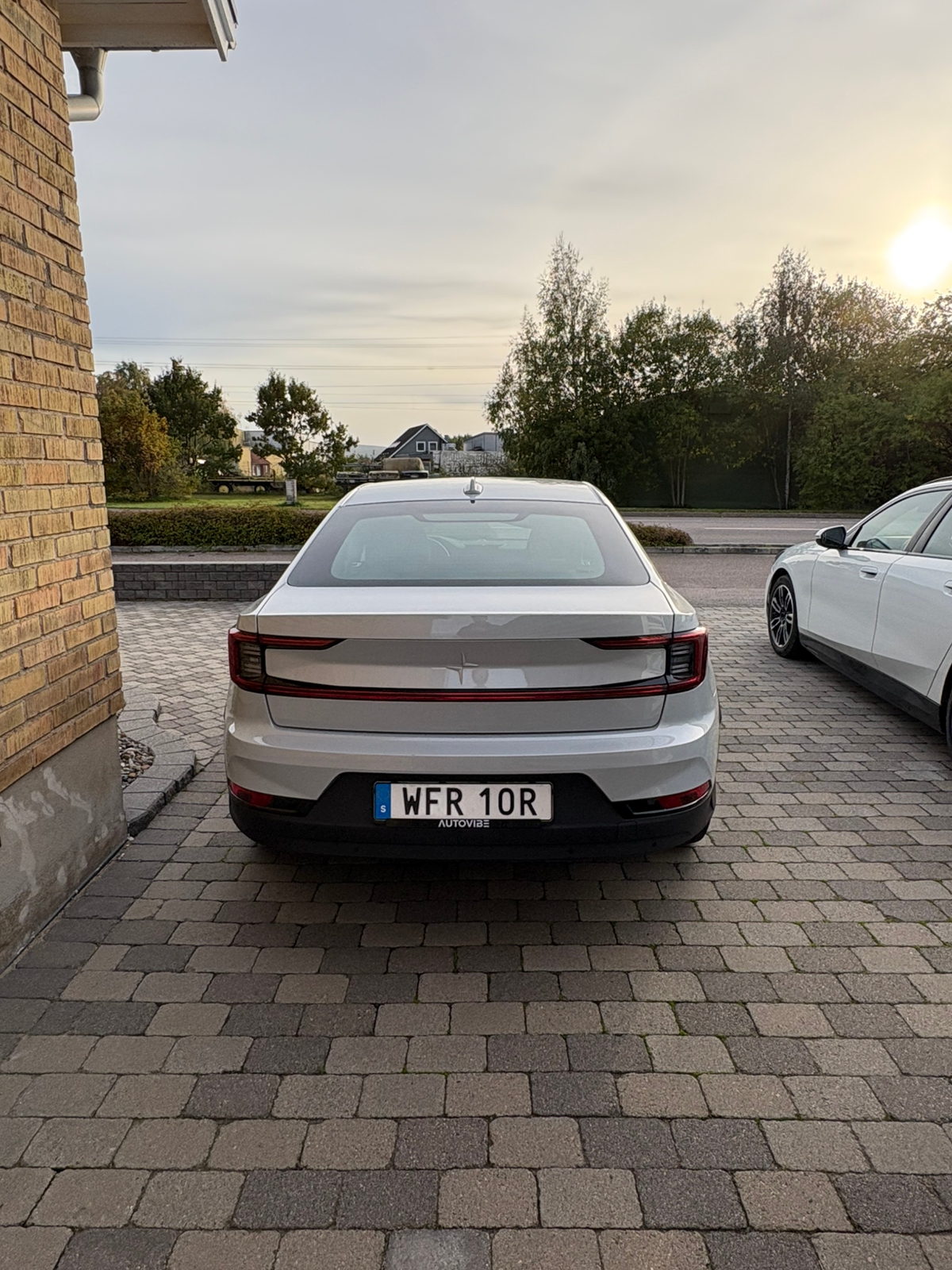 Polestar 2 Standard Range 69 kWh 2023, kuva 4/10