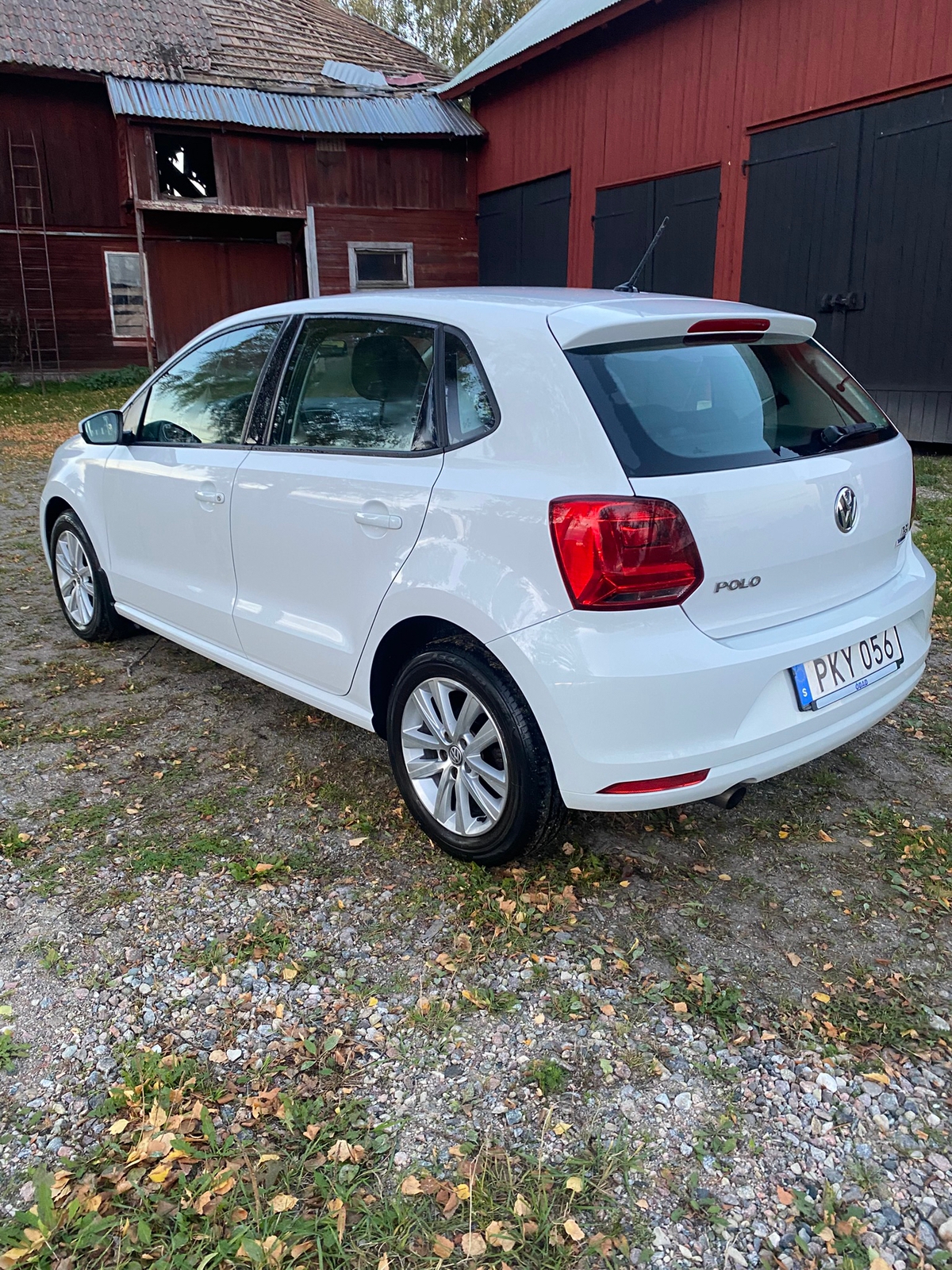 Volkswagen Polo 1.2 TSI 2017, bild 4/5