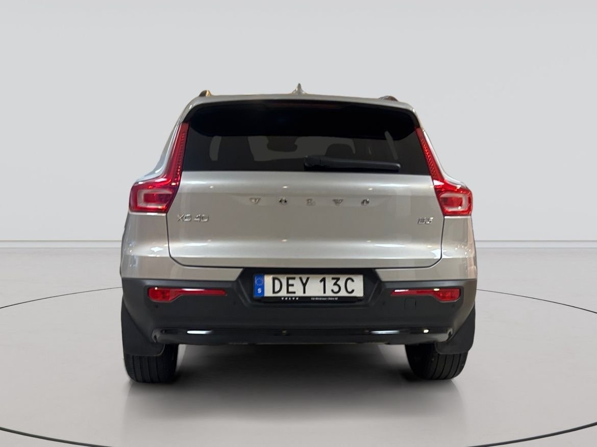 Volvo XC40 B3 Plus Dark 2025, bild 4/10