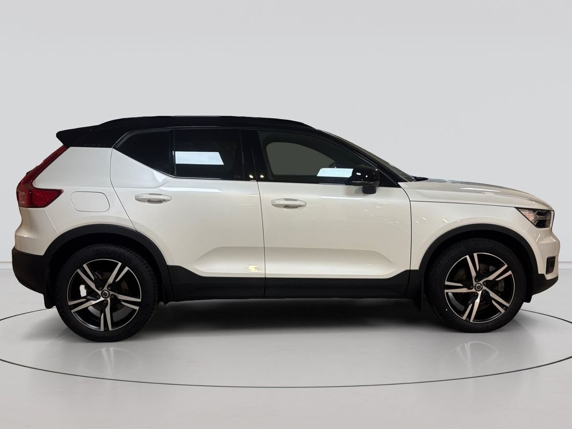 Volvo XC40 T5 R Design 2021, photo 5/10