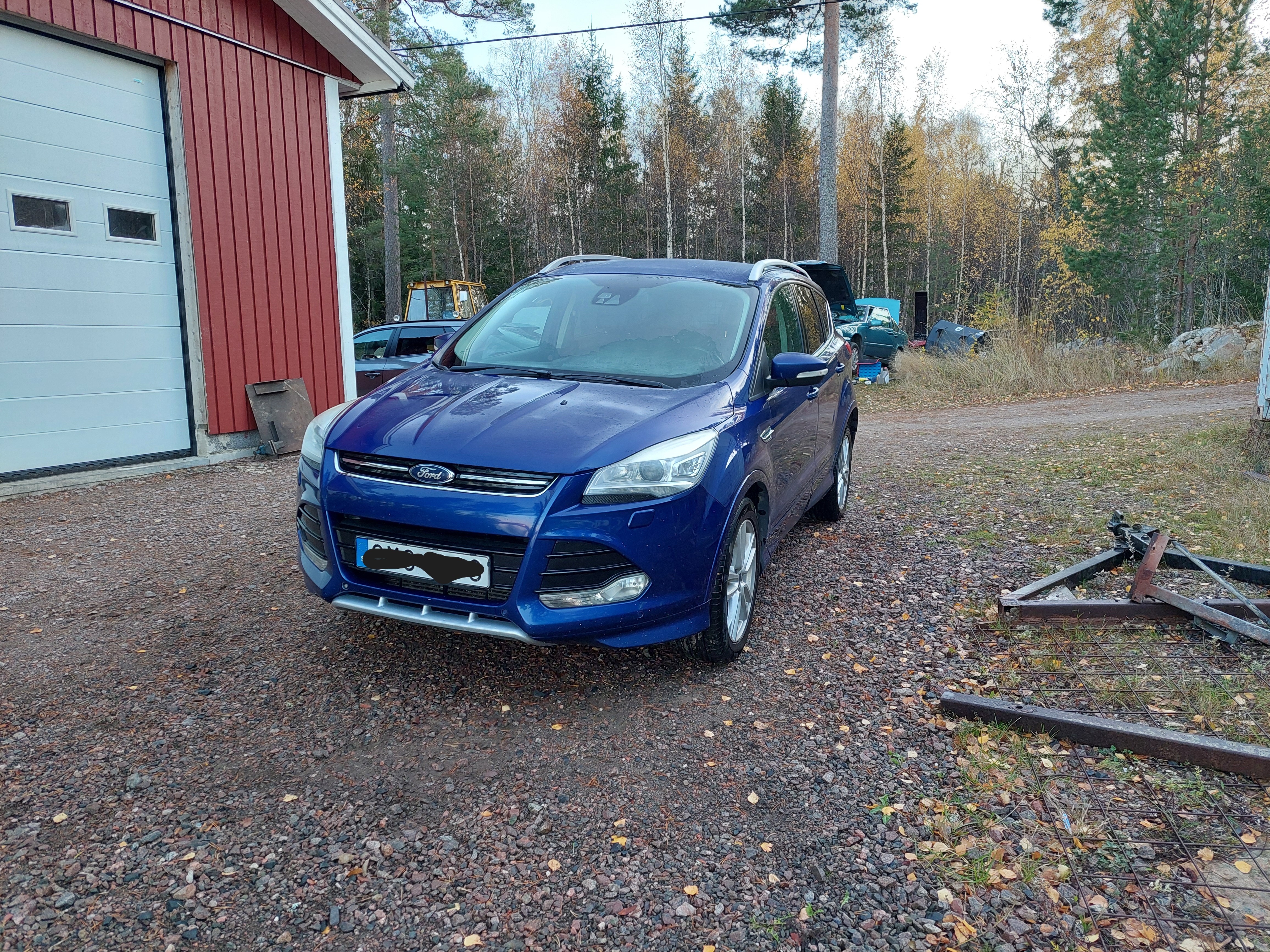 Ford Kuga 2.0 TDCi 2014, bild 2/8