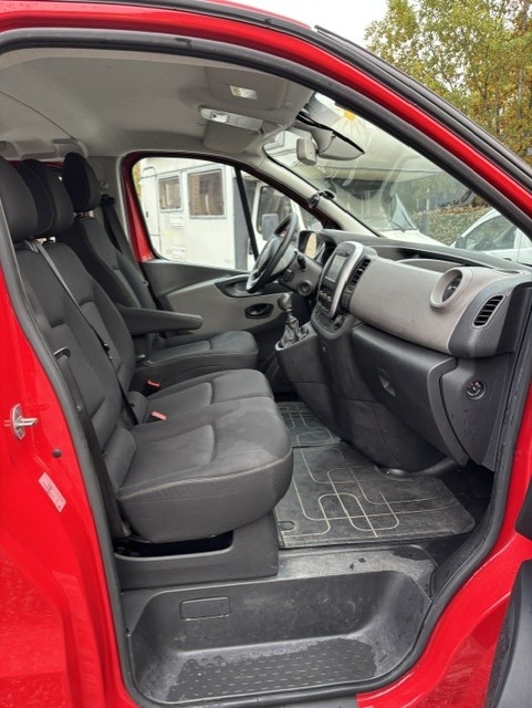 Renault Trafic dCi 125 2016, bild 5/6