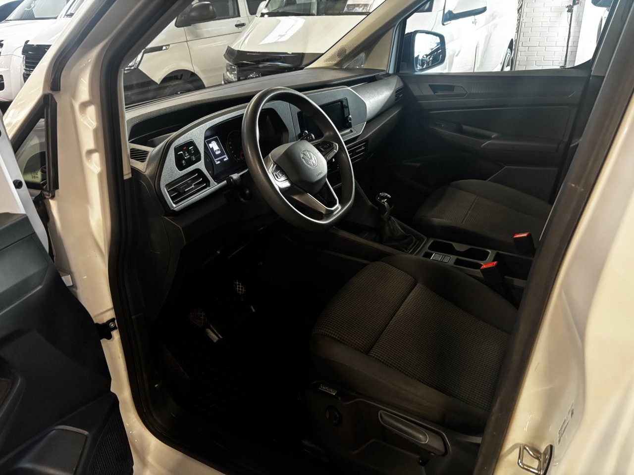 Volkswagen Caddy Maxi 2.0 TDI SCR 2024, bild 5/7