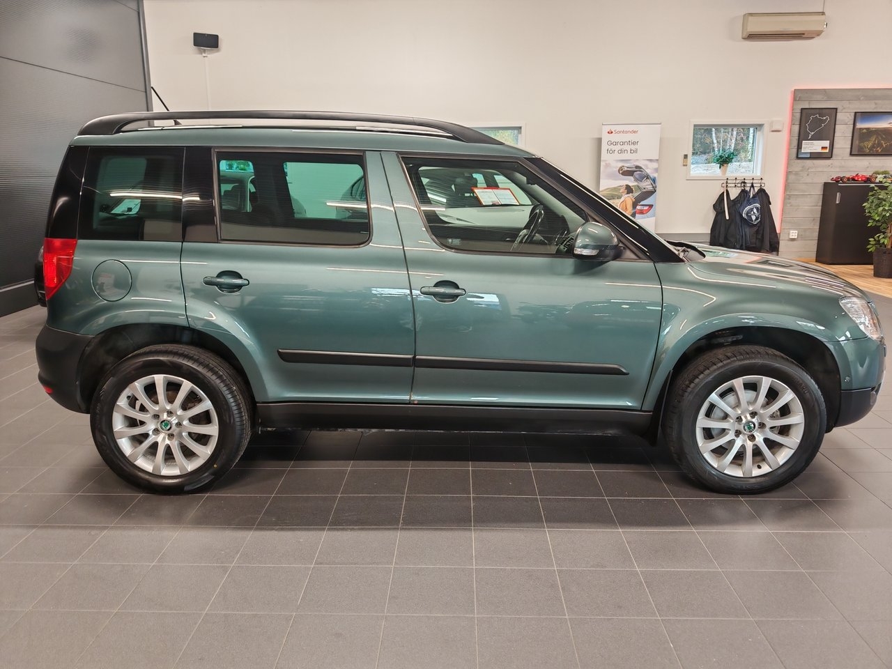 Skoda Yeti 1.8 TSI Experience 2012, photo 2/10
