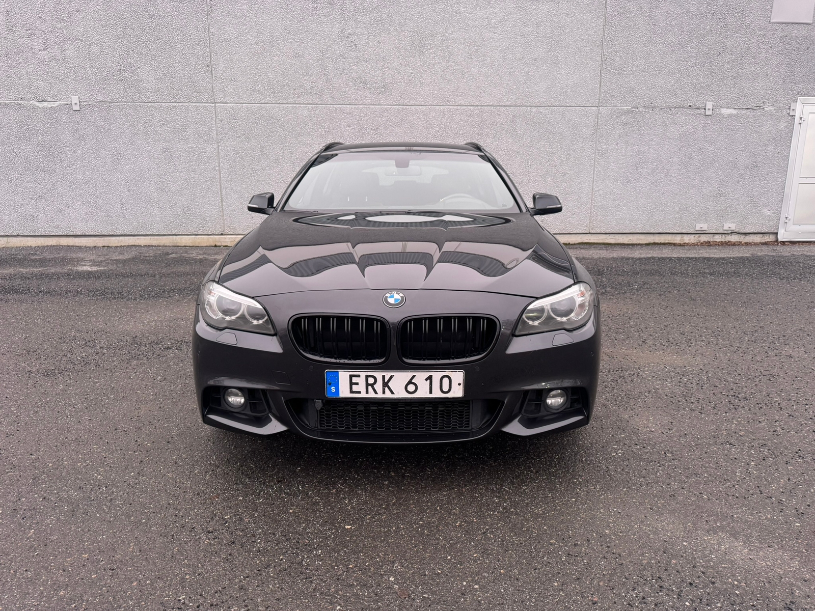 BMW 520d M Sport 2015, bild 2/6