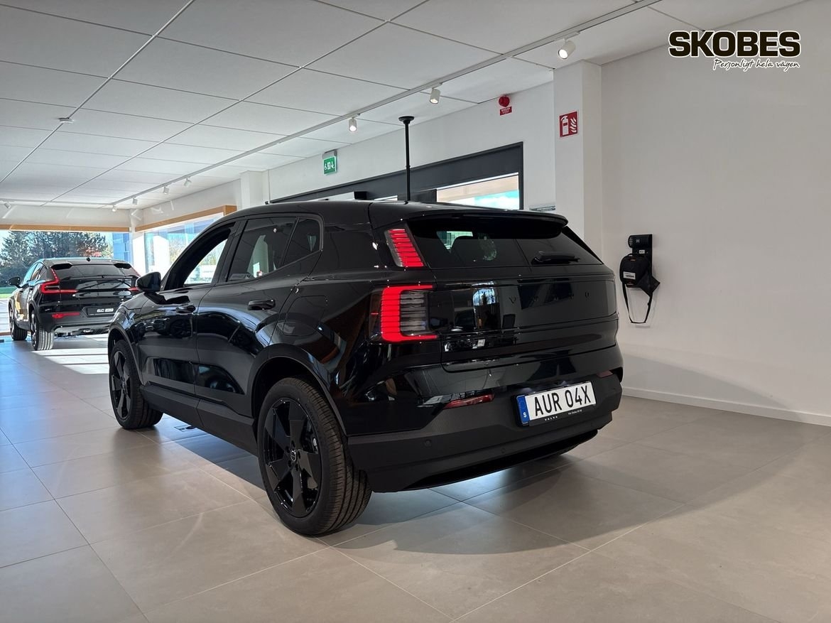 Volvo EX30 P5 Plus Edition 2027, bild 4/10