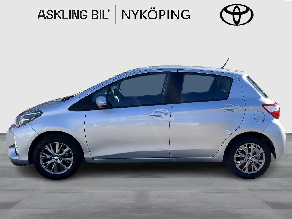 Toyota Yaris 1.5 Active 2017, bild 4/10