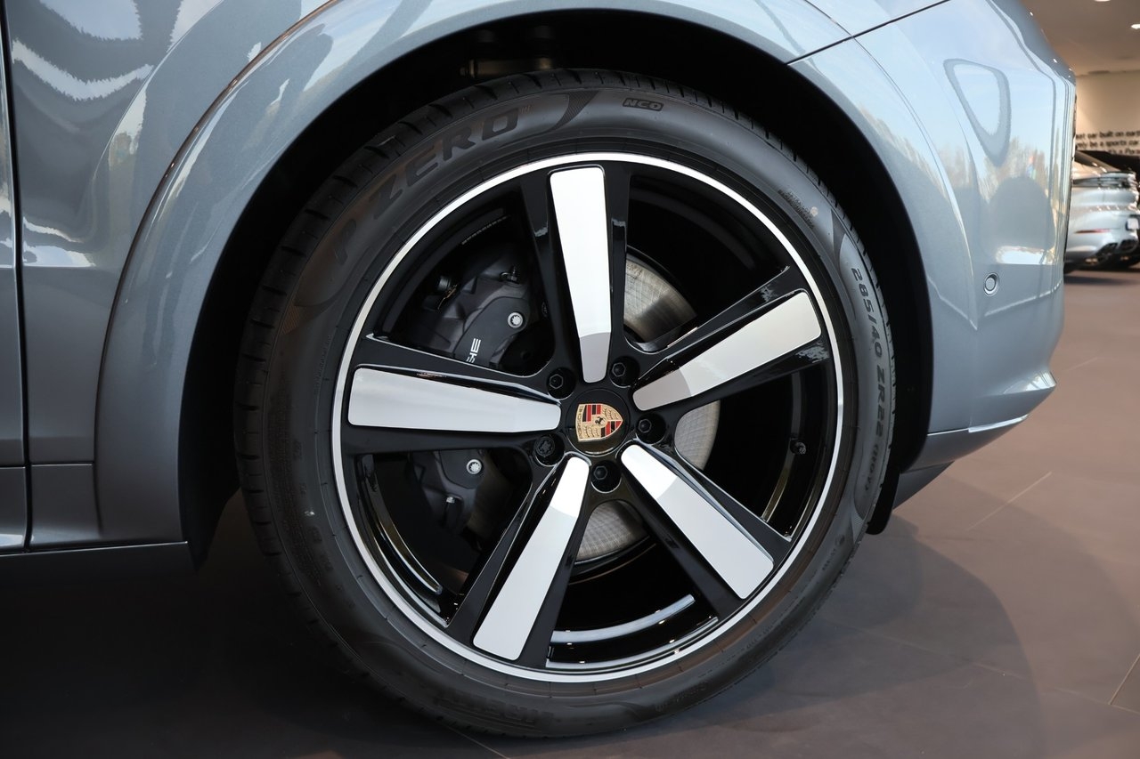 Porsche Cayenne E-Hybrid 2027, bild 6/10