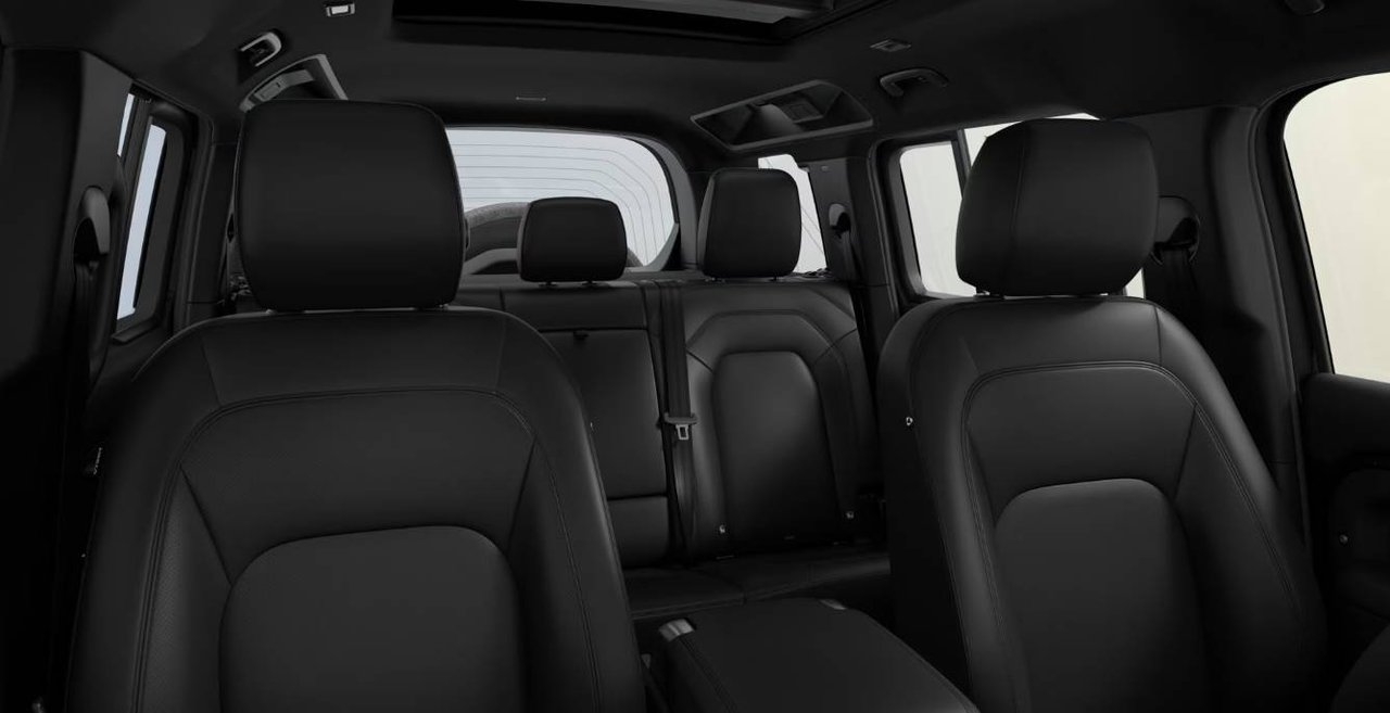Land Rover Defender P300e SE X-Dynamic 2027, bild 6/7