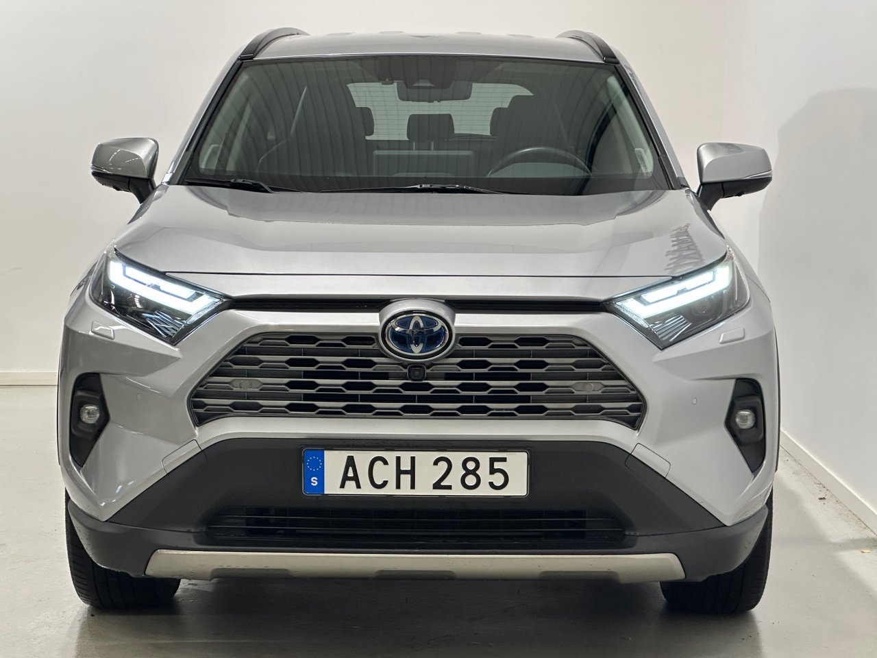Toyota RAV4 2.5 Hybrid Executive 2023, bild 3/10
