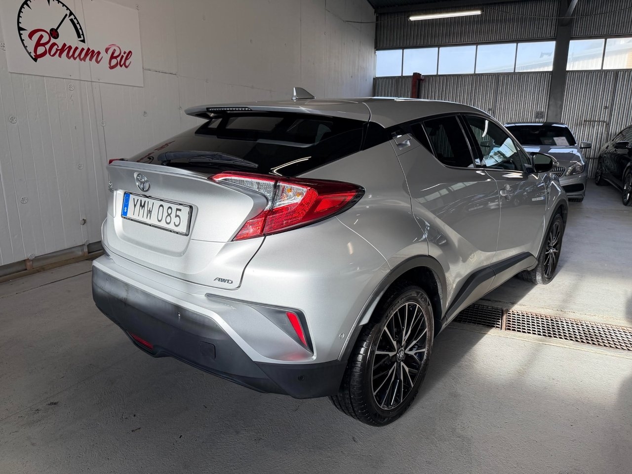 Toyota C-HR 1.2 T Executive 2017, bild 5/10