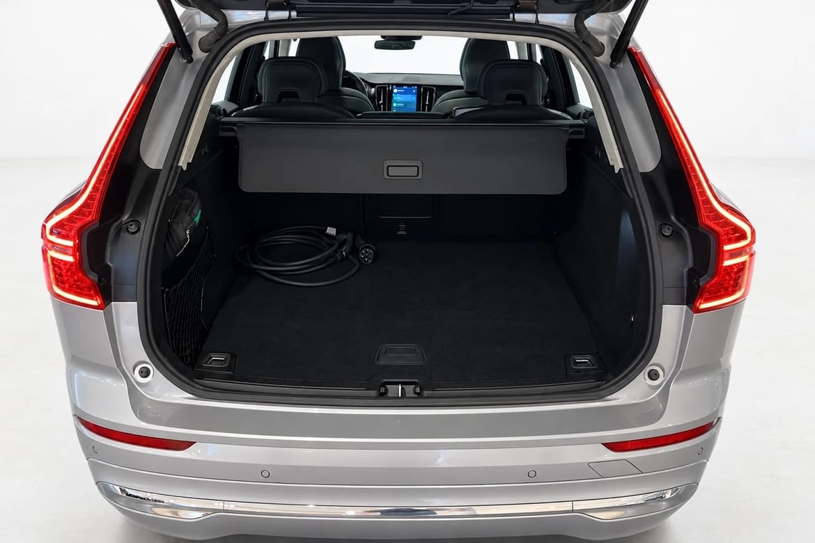 Volvo XC60 T6 Core Special Edition 2025, bild 7/10