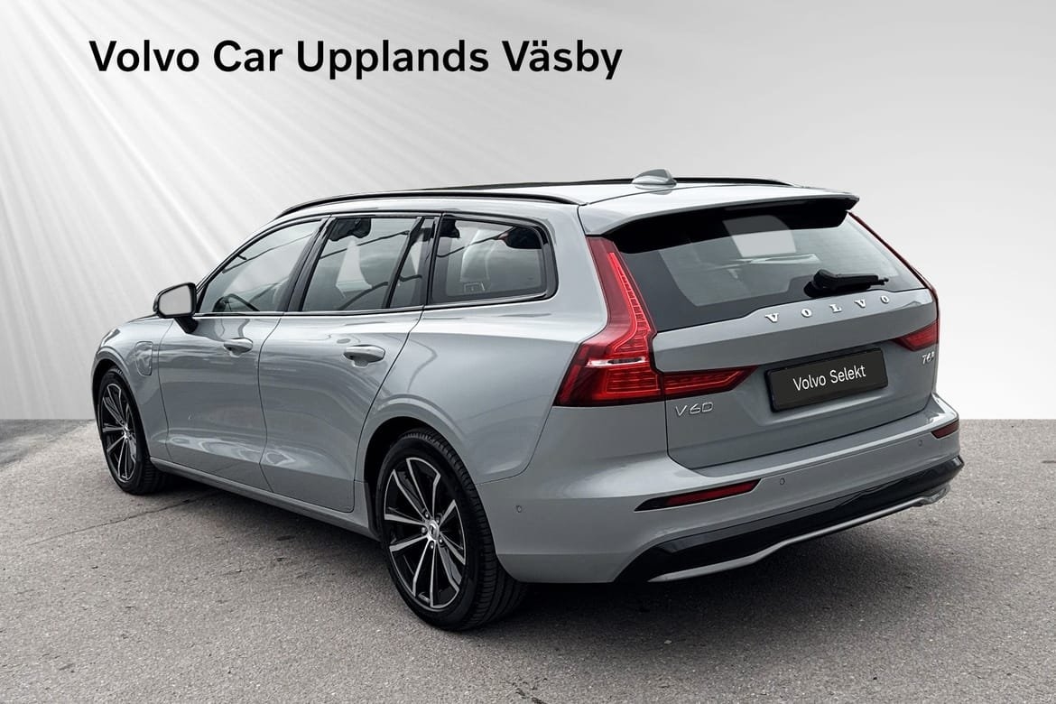 Volvo V60 T6 Plus Dark Nordic 2026, bild 4/10