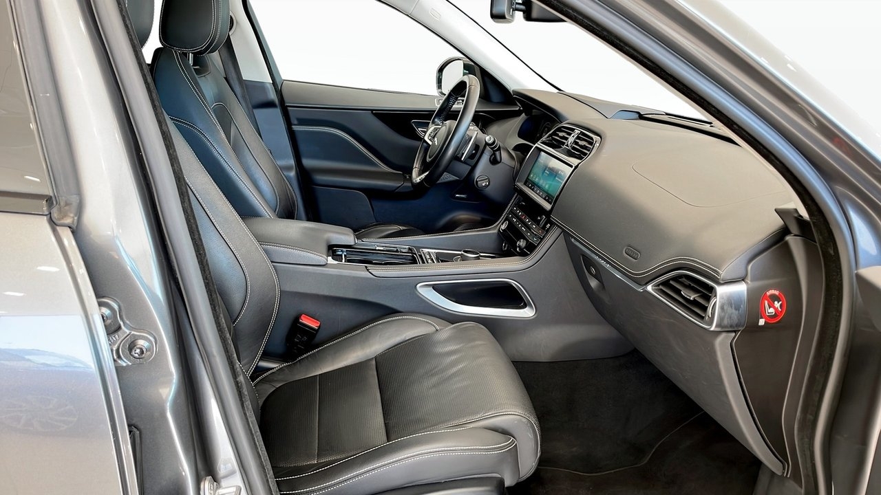 Jaguar F-Pace 30d 2018, bild 3/10