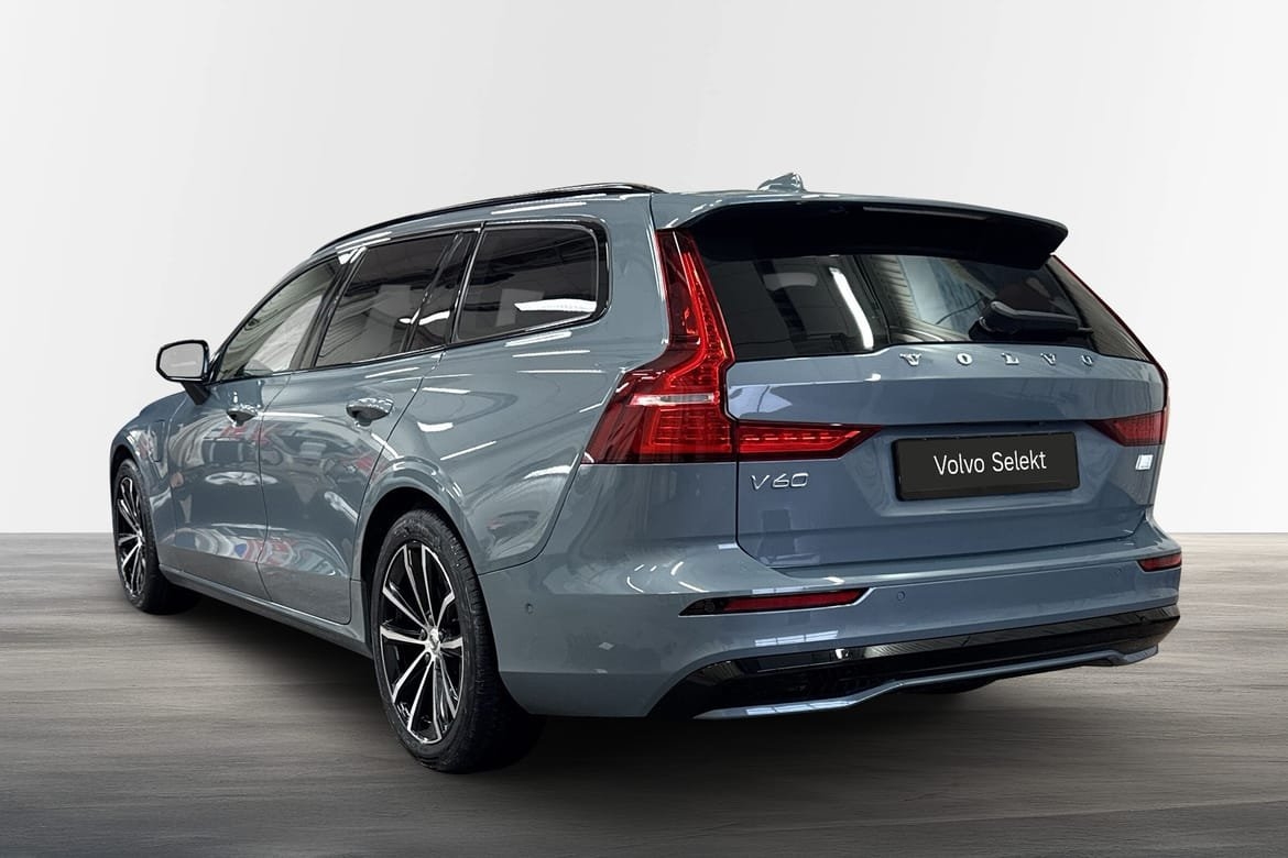 Volvo V60 Plus Dark 2024, bild 2/10