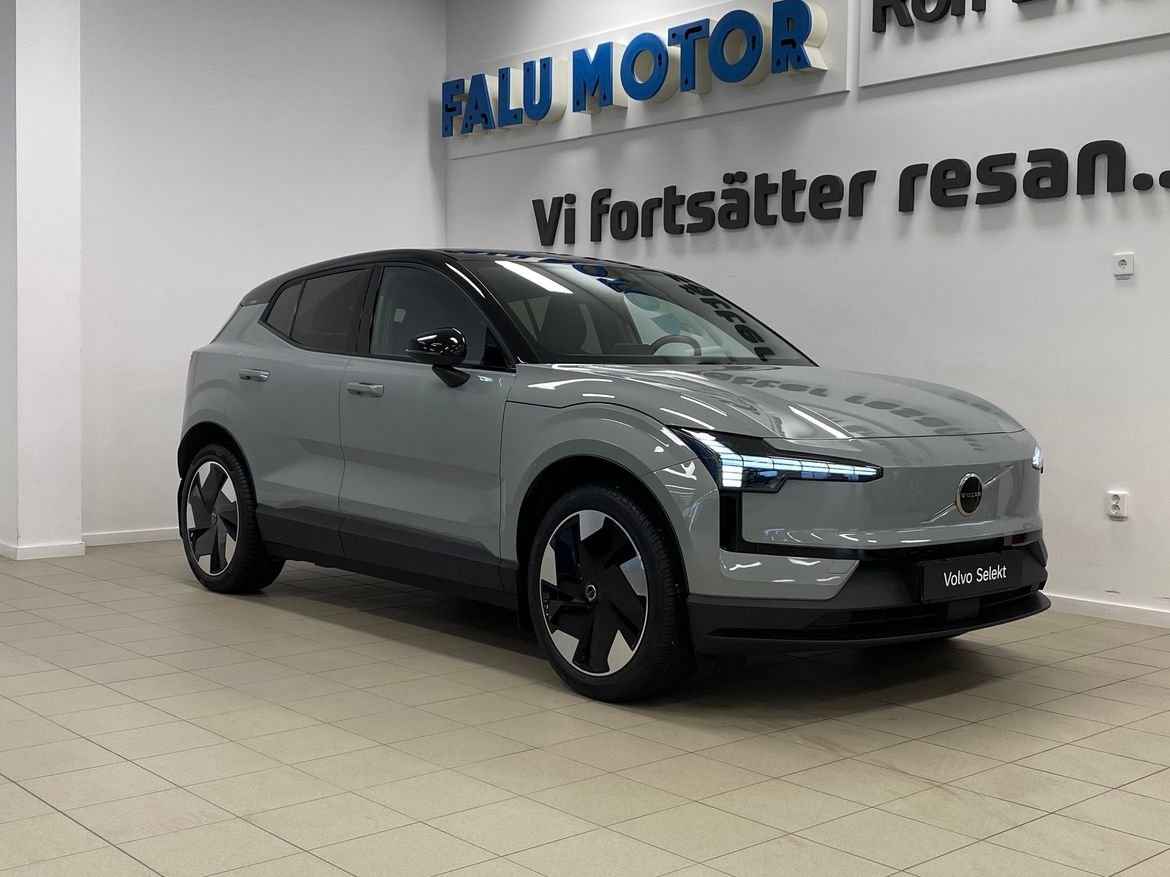 Volvo EX30 Extended Range Plus 2025, bild 2/10