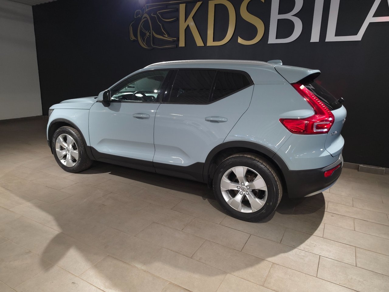 Volvo XC40 T3 Momentum Pro 2019, kuva 3/10