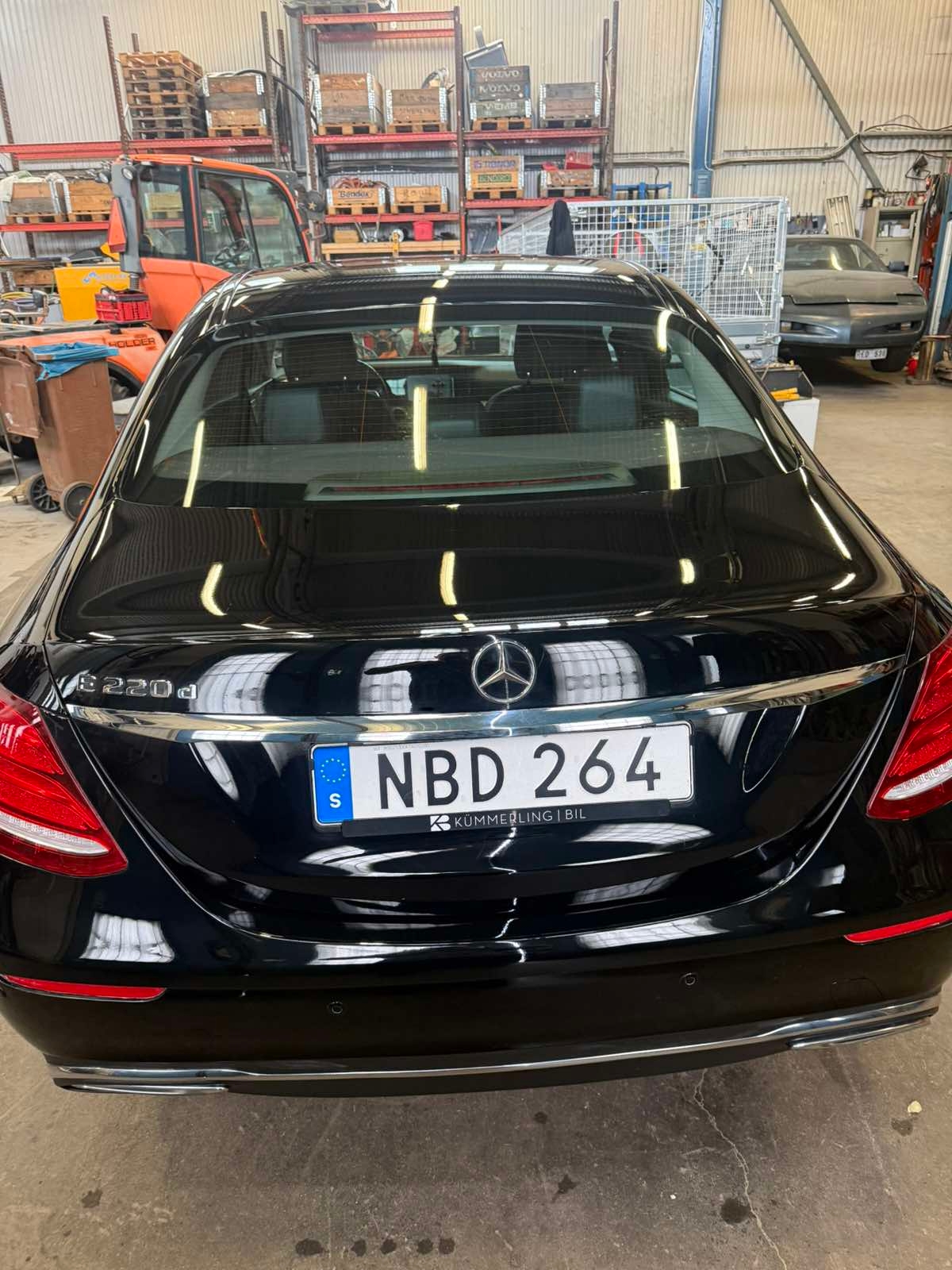 Mercedes-Benz E 220 d 2017, bild 3/5