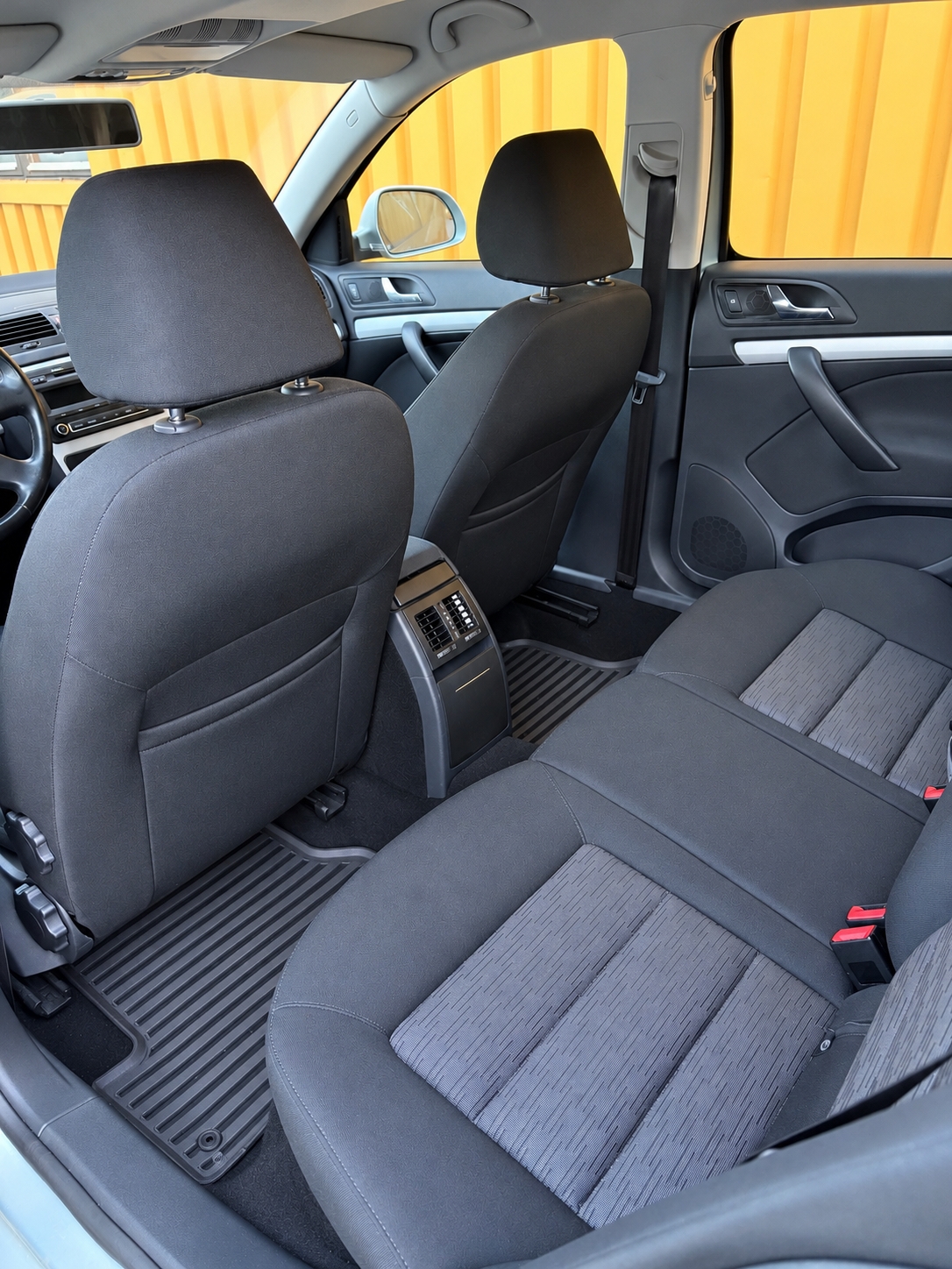 Skoda Octavia 1.4 TSI 2010, bild 7/7