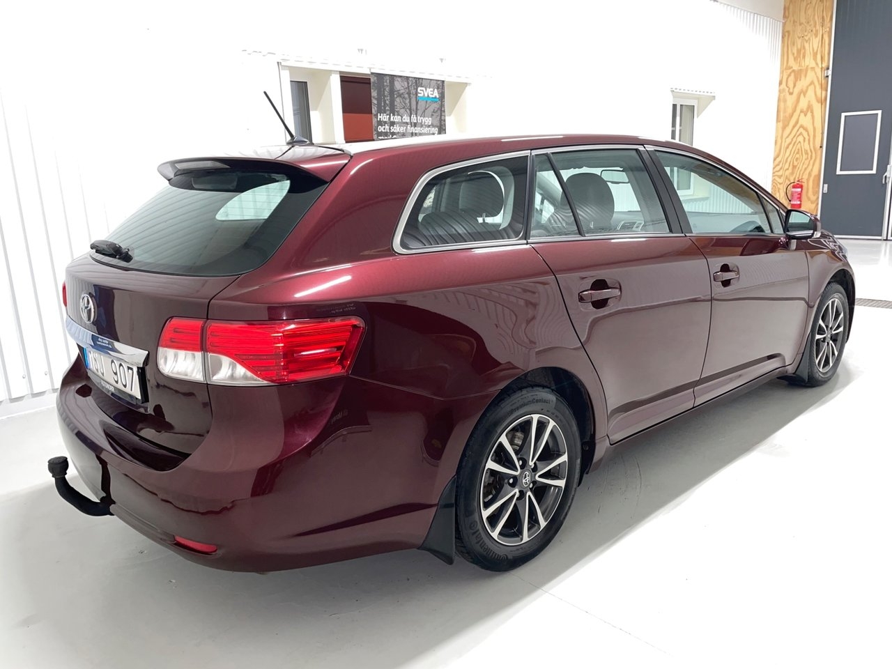Toyota Avensis 2.0 D-4D Business 2013, bild 6/10