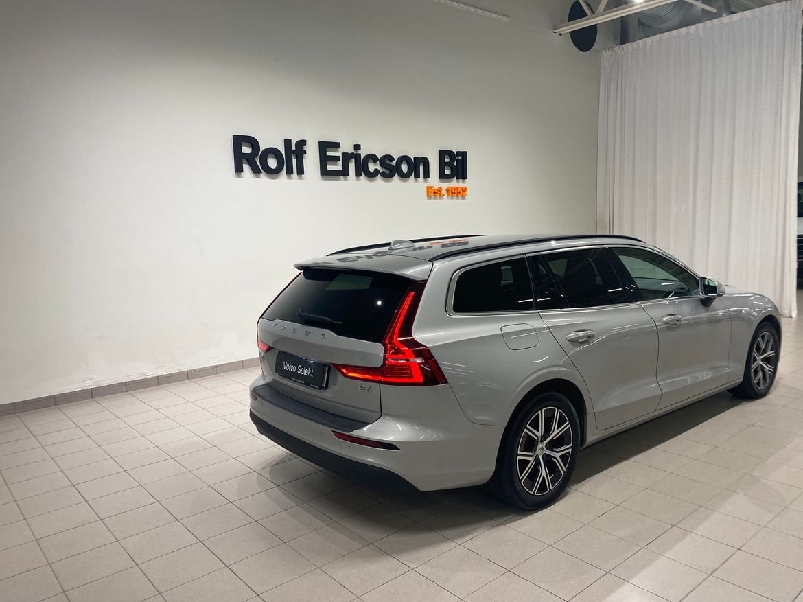 Volvo V60 B4 Core 2023, bild 4/10