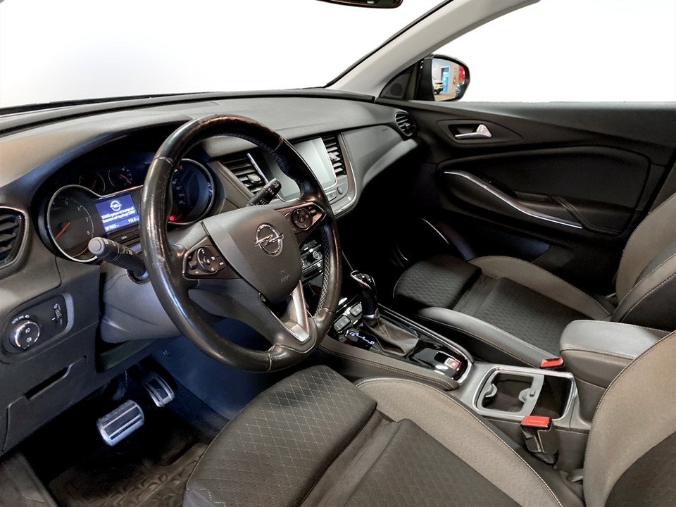 Opel Grandland X 1.6 Turbo Business 2019, bild 4/10