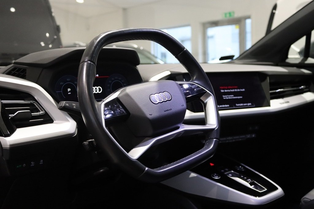 Audi Q4 e-tron 45 2023, photo 4/10