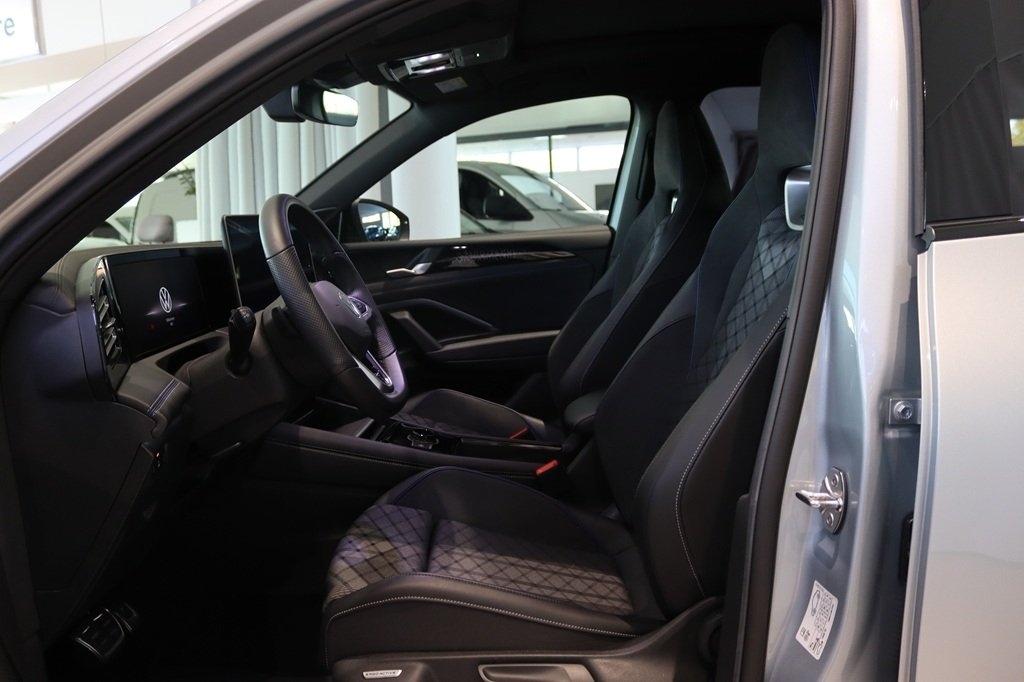 Volkswagen Tiguan 2.0 TDI SCR R-Line 2025, bild 5/10