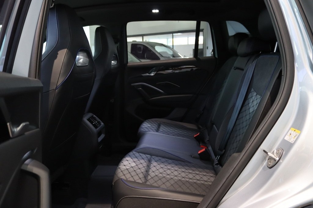 Volkswagen Tiguan 2.0 TDI SCR R-Line 2025, bild 7/10