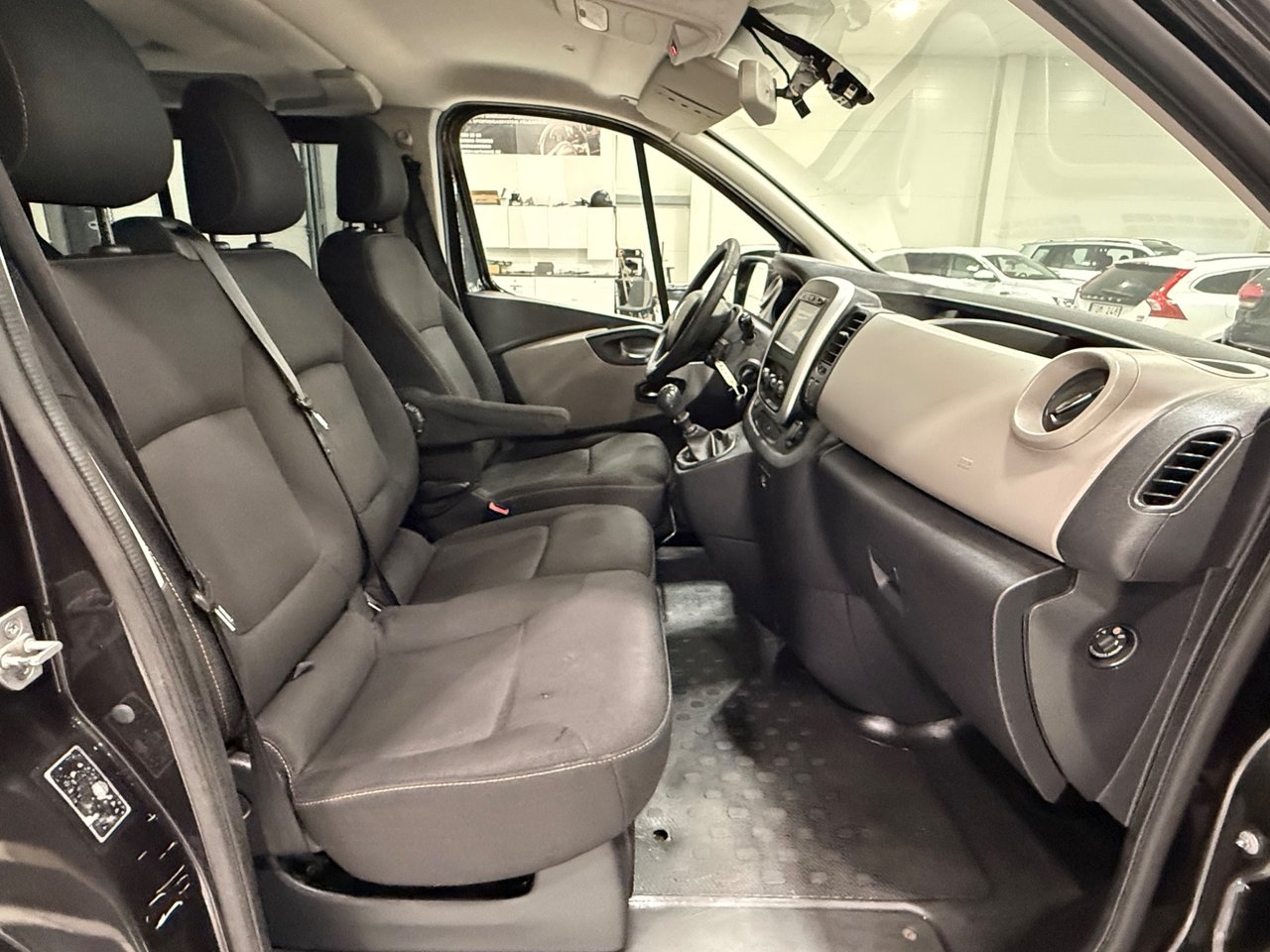 Renault Trafic dCi 125 2016, bild 7/10