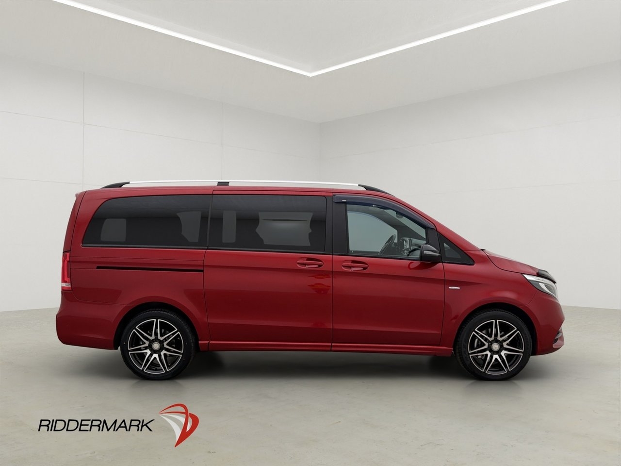 Mercedes-Benz V 250 d AMG 2018, bild 2/10