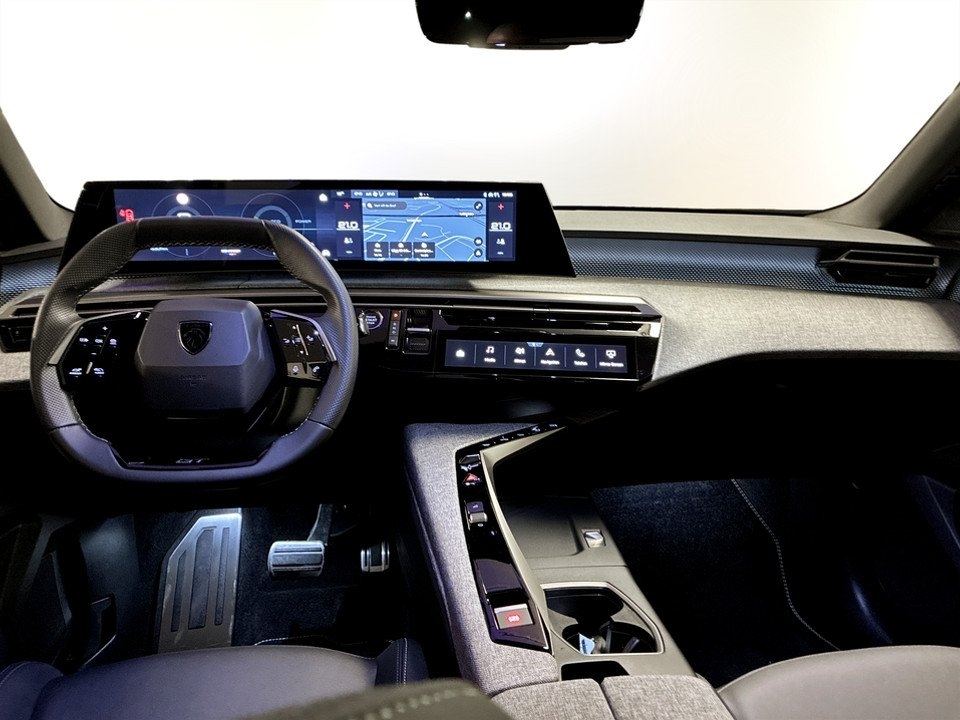 Peugeot 5008 1.2 Hybrid 145 GT 2025, bild 6/10