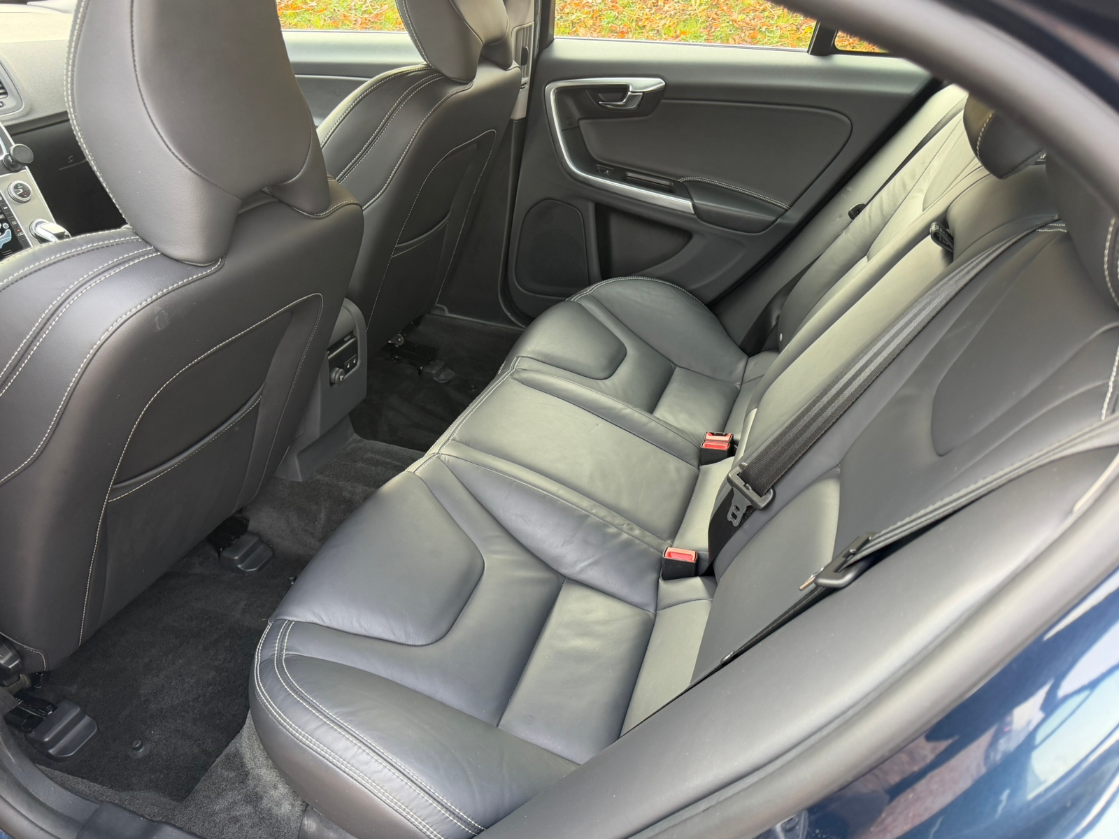 Volvo S60 D4 Momentum Business Edition 2016, bild 7/9