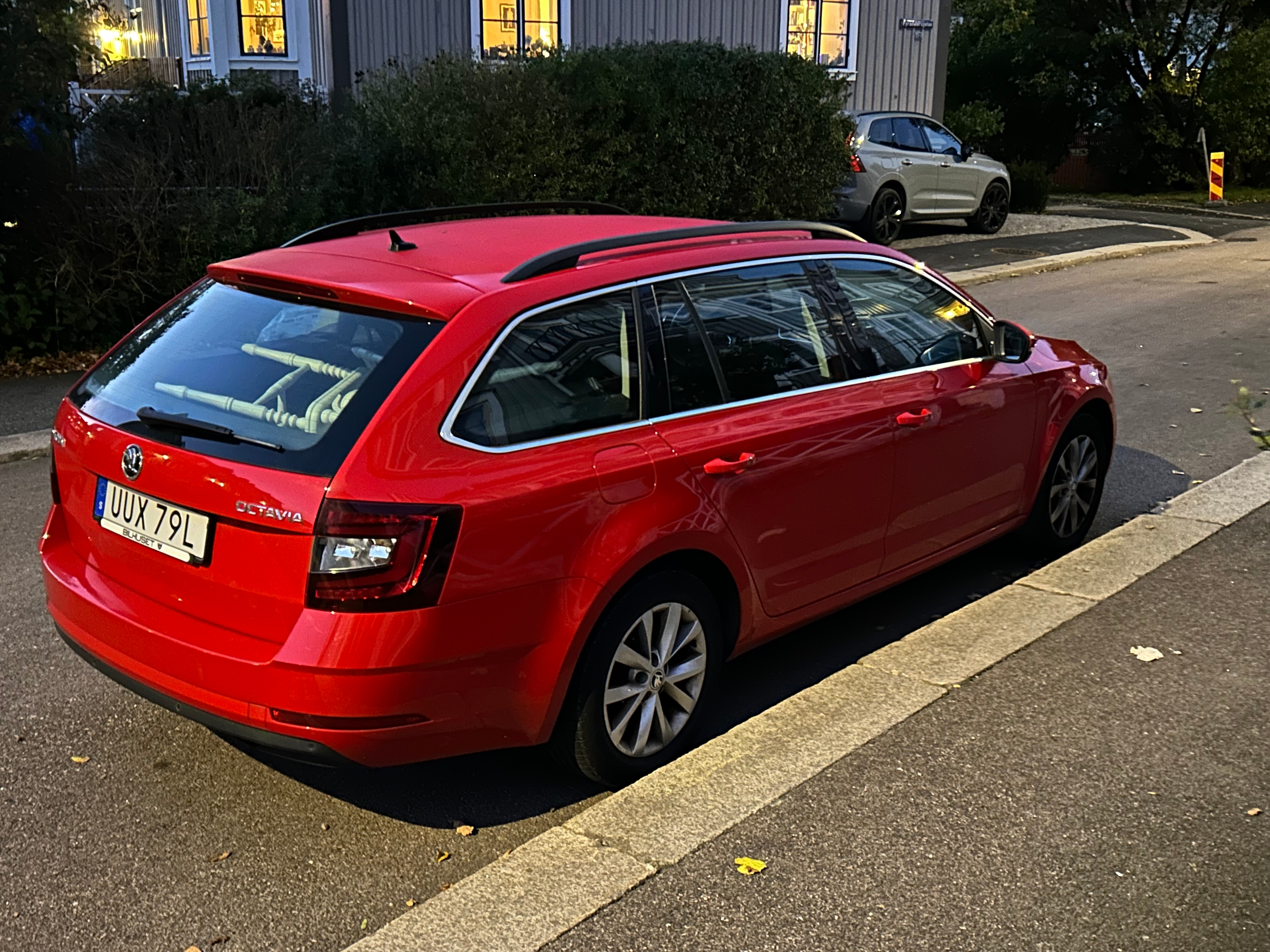 Skoda Octavia 1.0 TSI 2020, bild 3/6