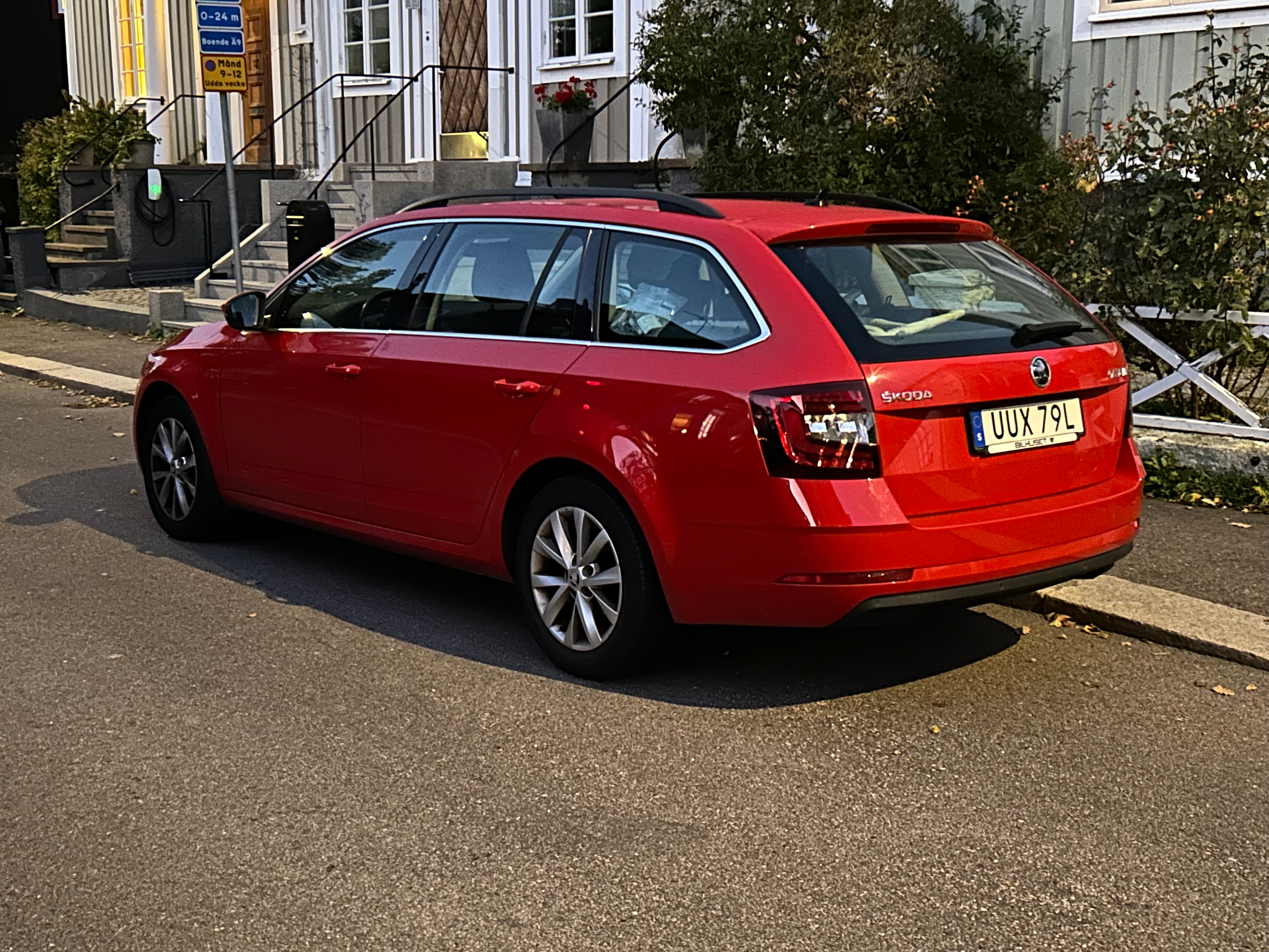 Skoda Octavia 1.0 TSI 2020, bild 2/6