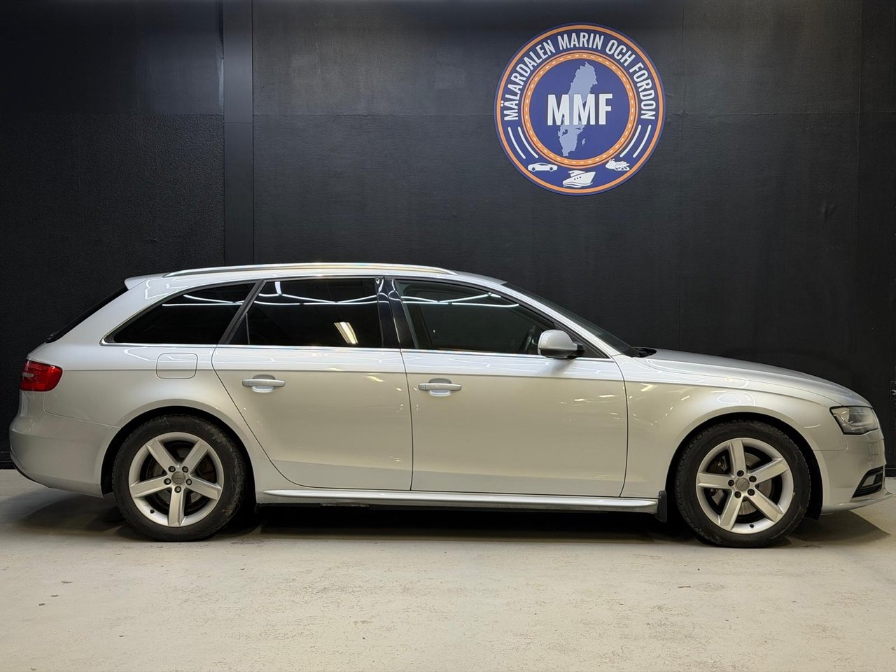 Audi A4 2.0 TDI 2013, bild 2/10