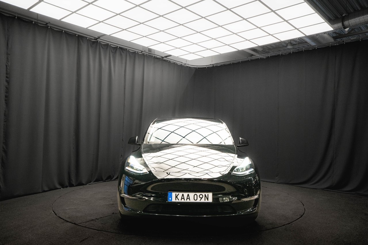 Tesla Model Y 2024, bild 4/10