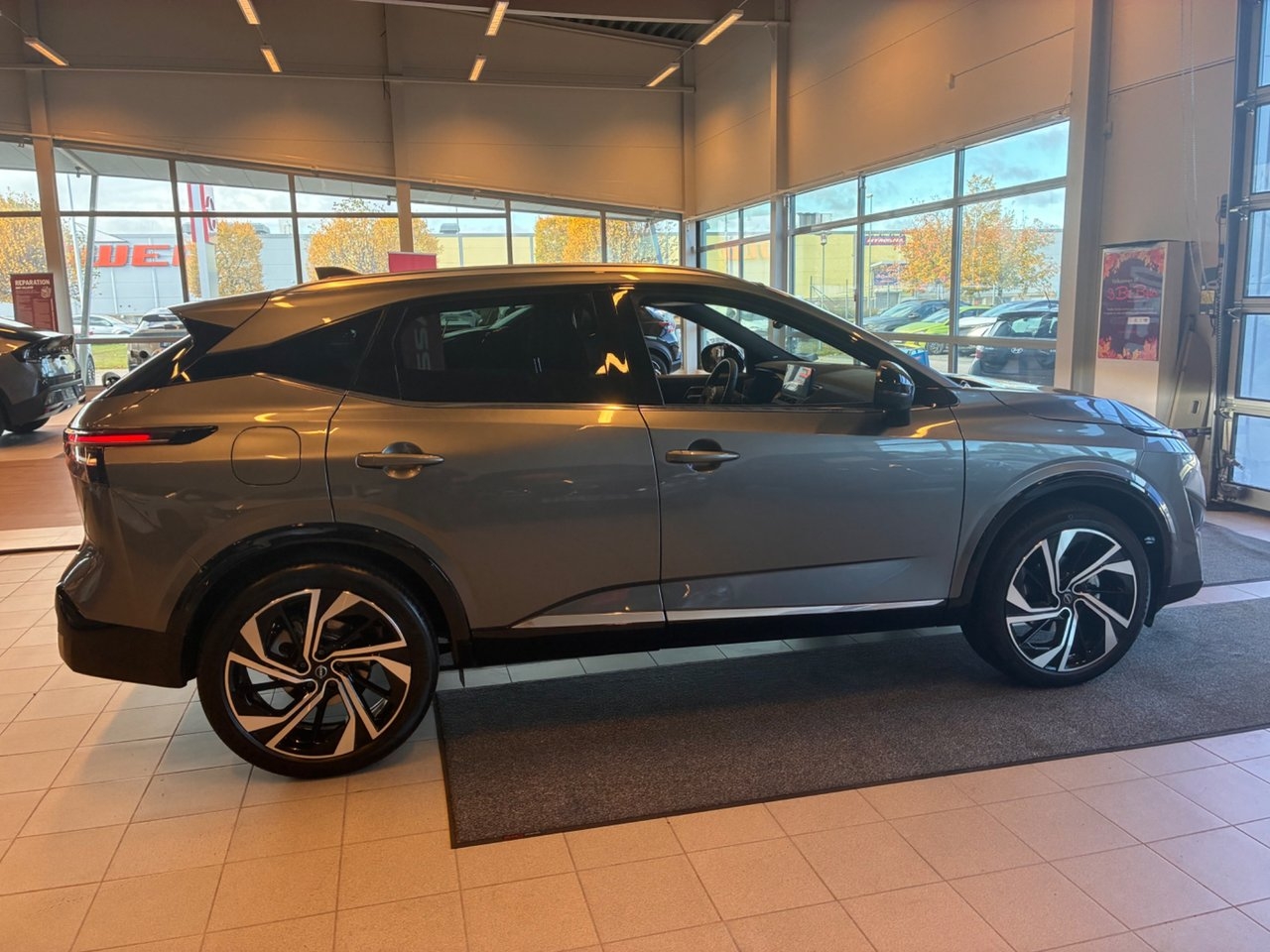 Nissan Qashqai 1.3 DIG-T MHEV Tekna+ 2026, bild 4/10