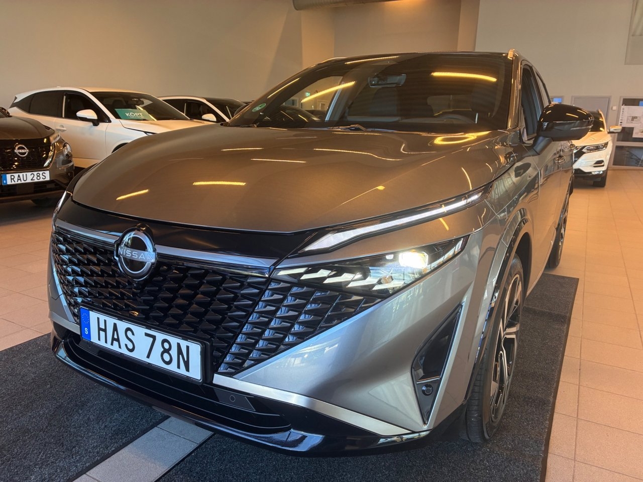 Nissan Qashqai 1.3 DIG-T MHEV Tekna+ 2026, bild 2/10