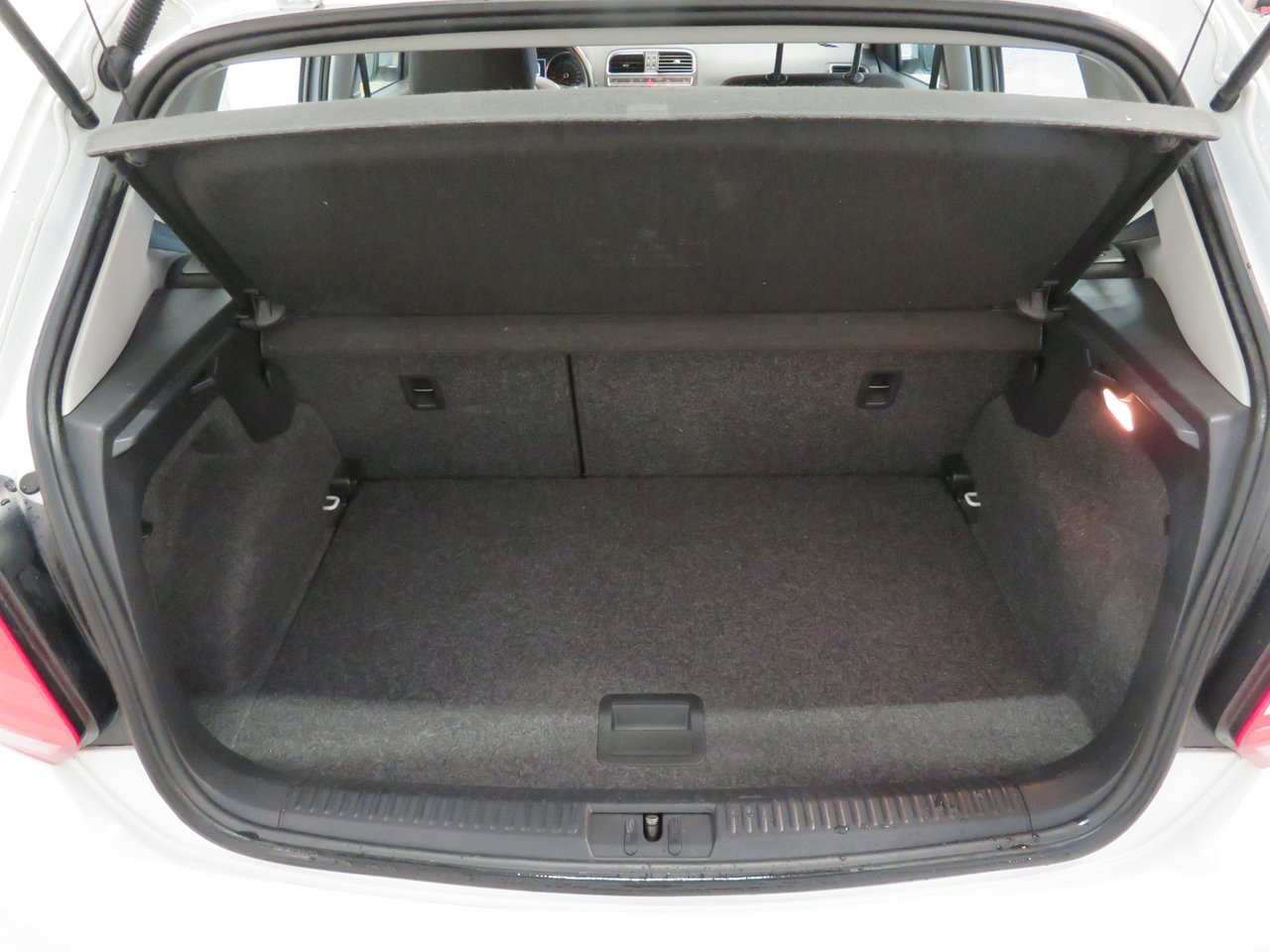 Volkswagen Polo 1.2 TSI Masters 2015, bild 5/9