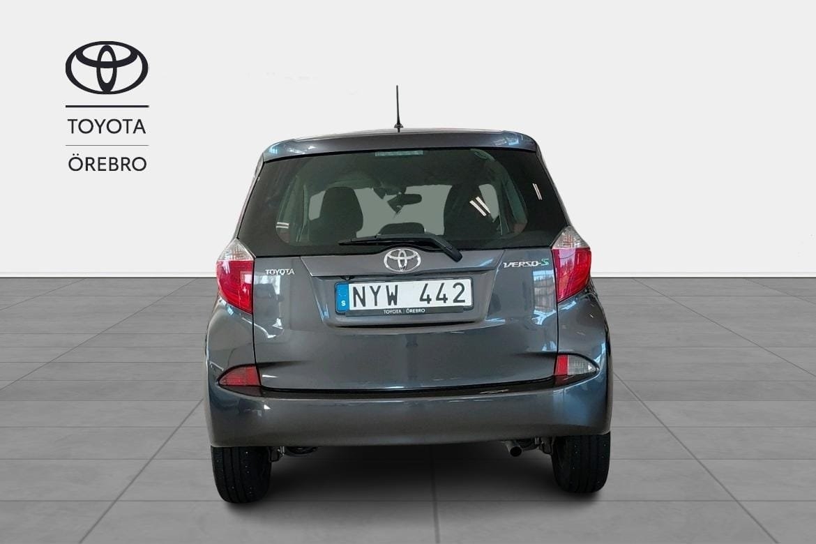 Toyota Verso-S 1.33 2013, bild 4/10
