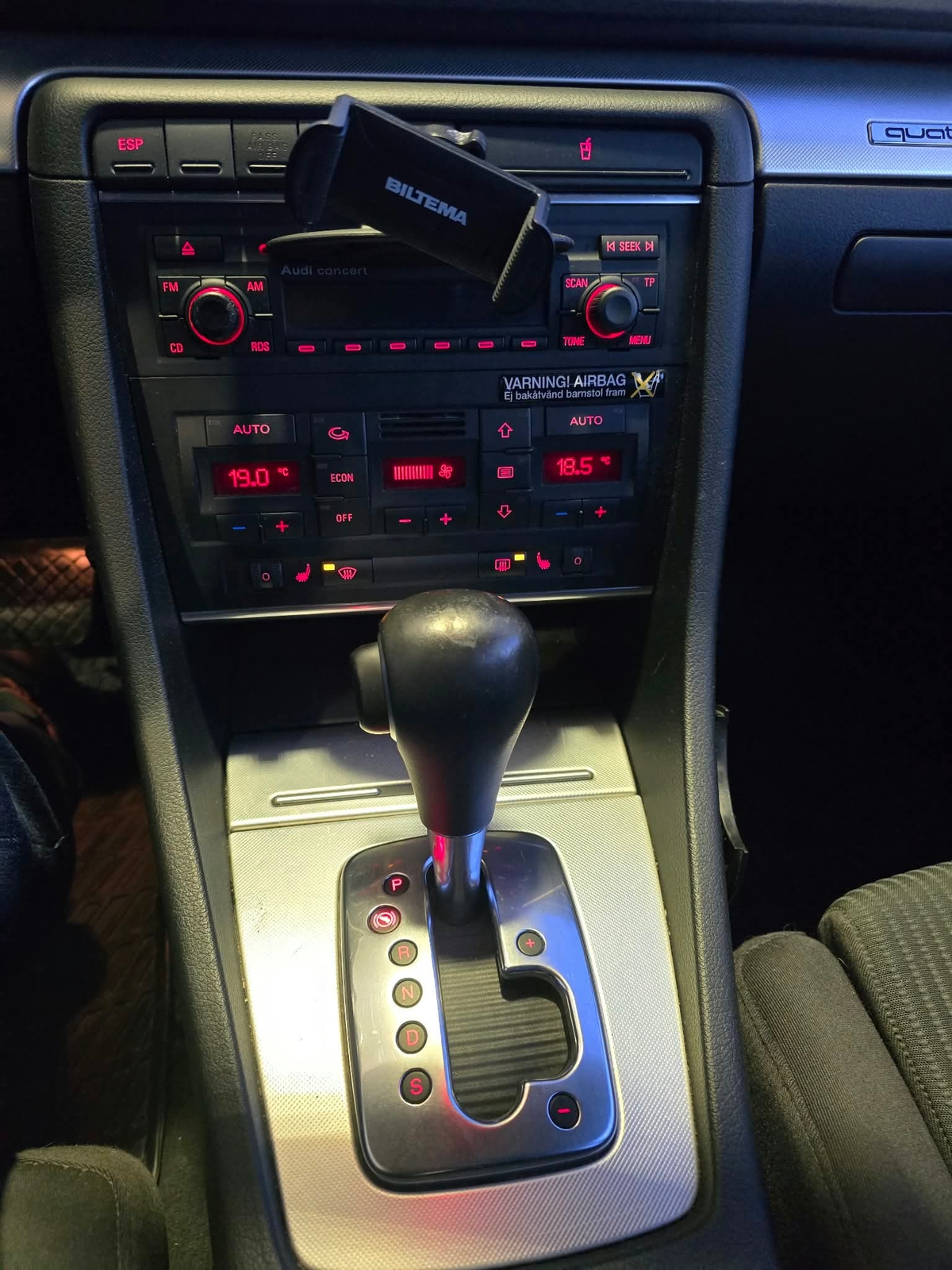 Audi A4 2.0 TFSI 2006, bild 6/10