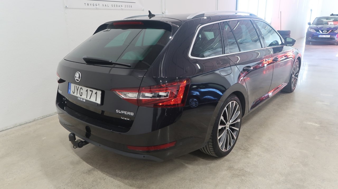 Skoda Superb 2.0 TDI SCR L&K 2016, bild 4/10