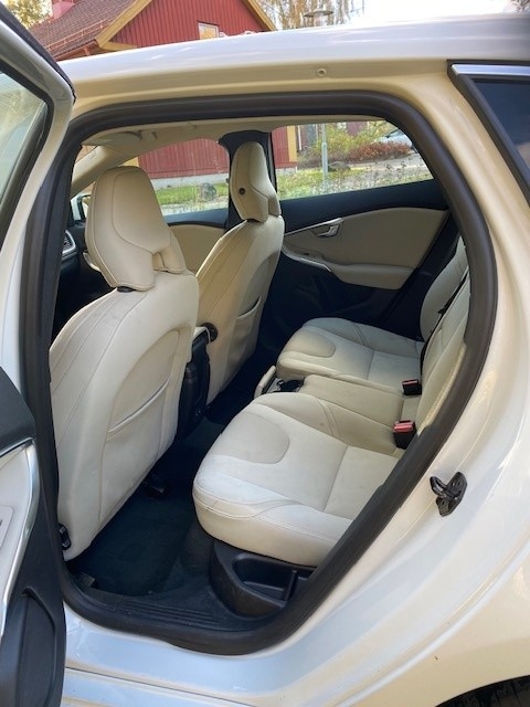 Volvo V40 D2 2013, bild 6/7